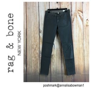 ⭐️Rag & Bone waxy Coated Legging Pant size 28